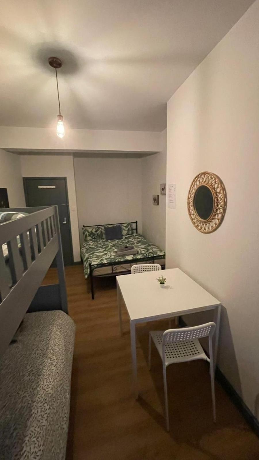 Kilburn Guest 167 * London